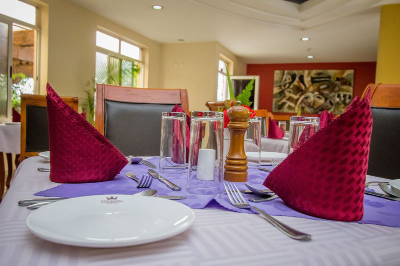 City Royal Resort Hotel Kyambogo  Exterior foto