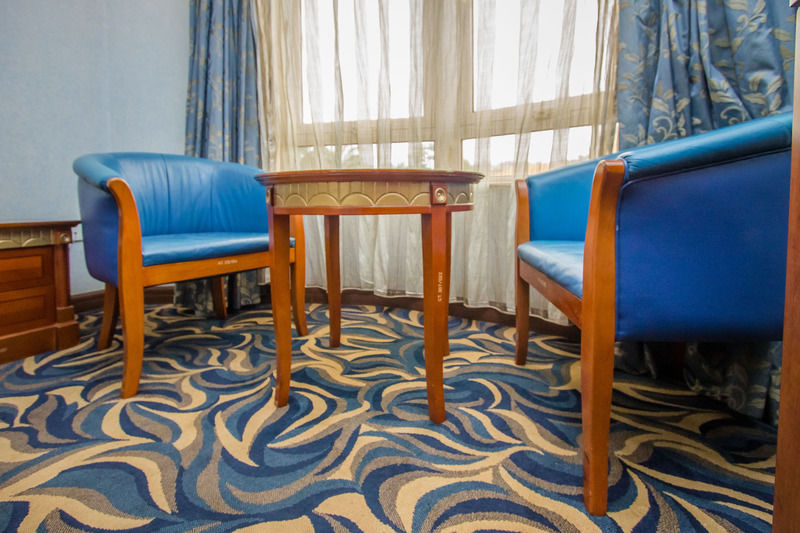 City Royal Resort Hotel Kyambogo  Exterior foto